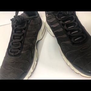 Nike Air Plus EF Velvet Brown